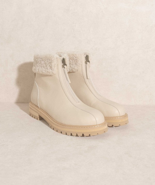 OASIS SOCIETY Evangeline Modern Bootie