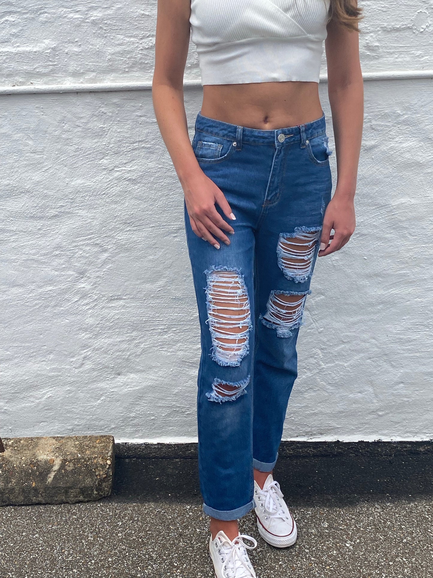 Elizabeth Distressed Jeans