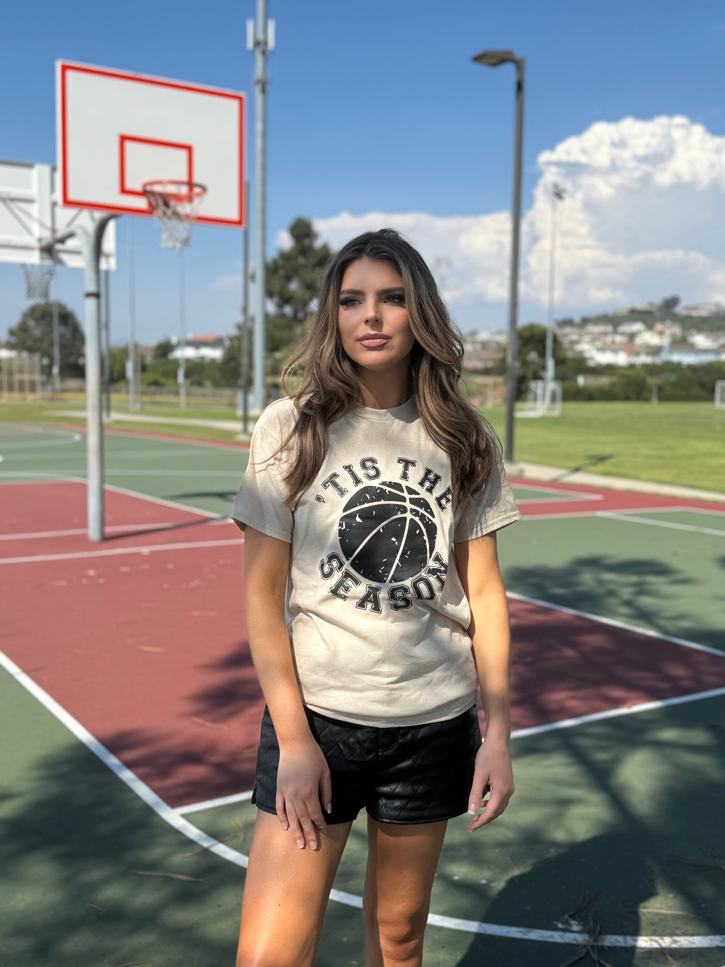 Tis the Season Basketball Graphic T-shirt